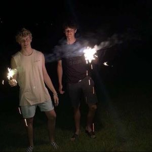 Meet your Posher, Collin